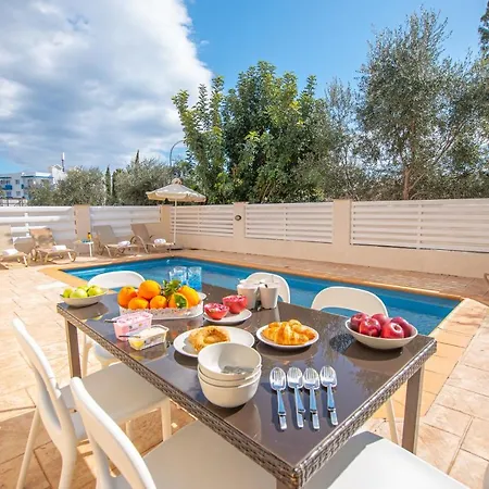 Capri بيت للعطل